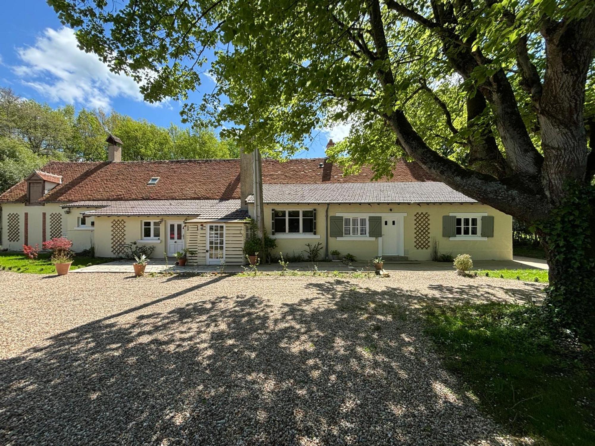 La Haute Tremiere Charenton-du-Cher Exteriér fotografie